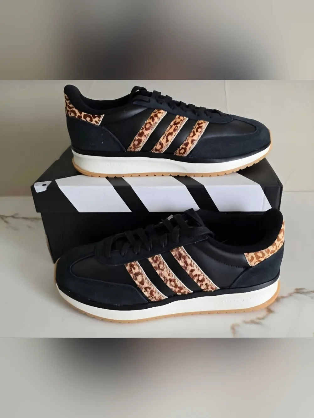 adidas Run 70s Sneaker - Women's - Picture 2 of 7